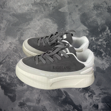 “Grid High Street” Shoes