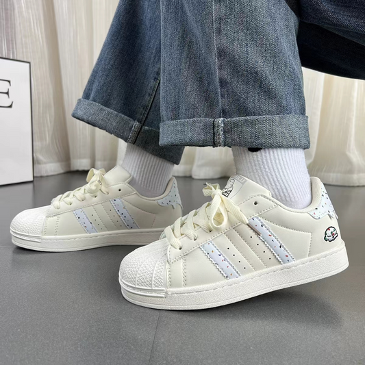 “Shells White Spots” Shoes