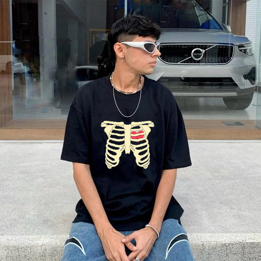 "Casual hip hop retro high street cartoon sternum heart" T-shirt
