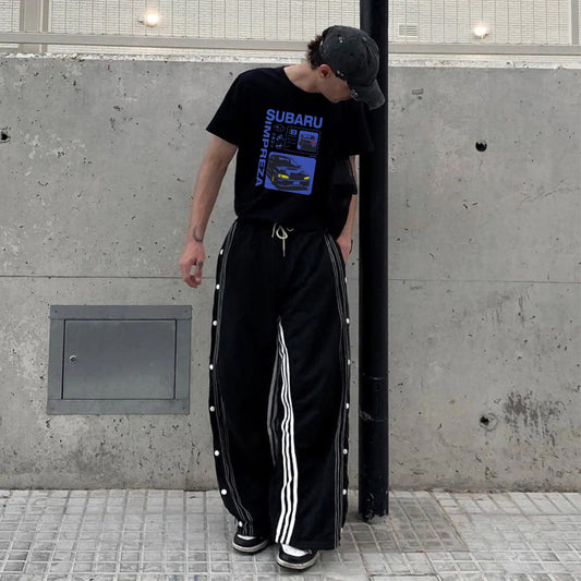 "Retro cartoon car nostalgic poster" T-shirt